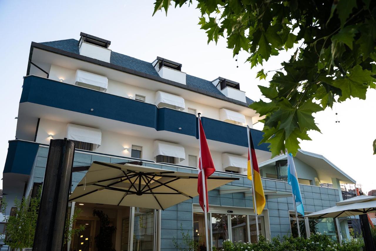 Hotel Mare Blu Francavilla Al Mare Exteriér fotografie