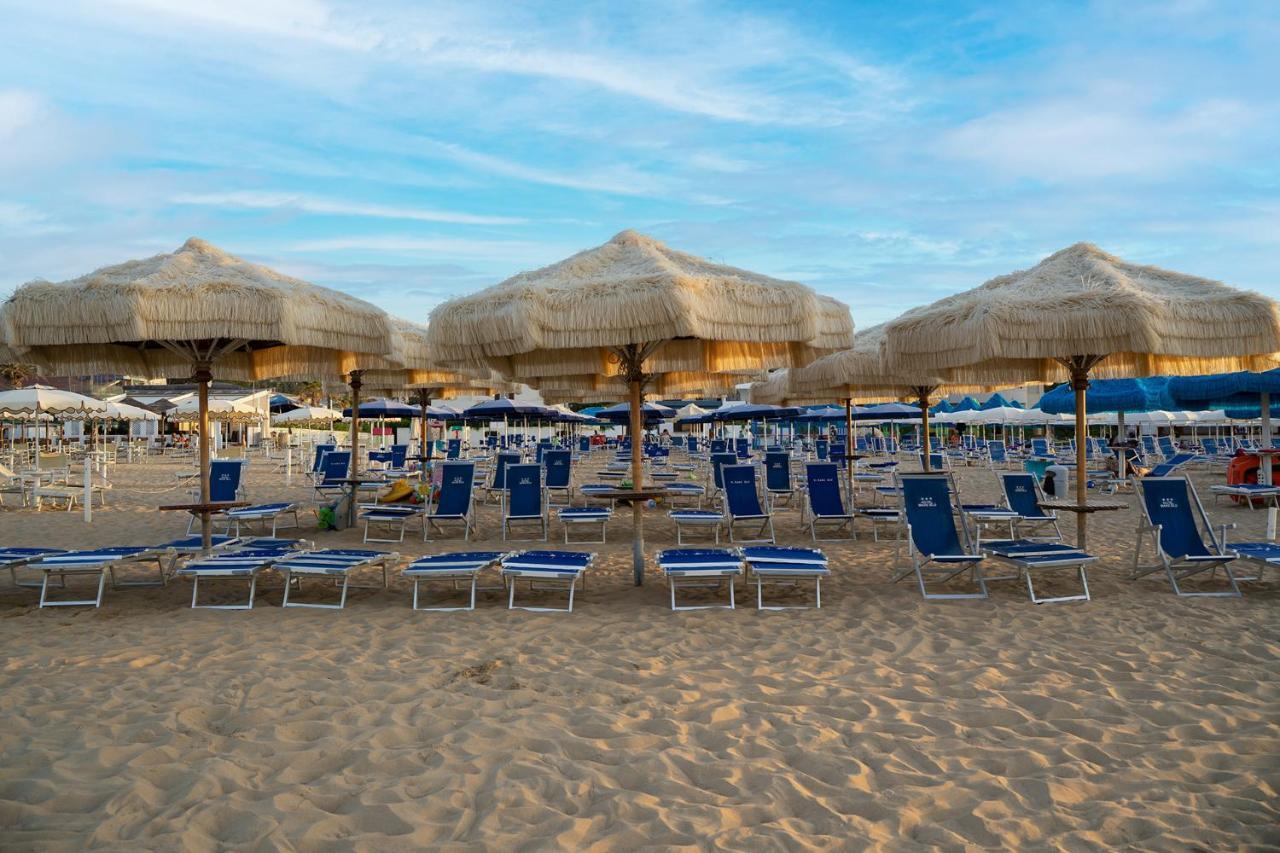 Hotel Mare Blu Francavilla Al Mare Exteriér fotografie