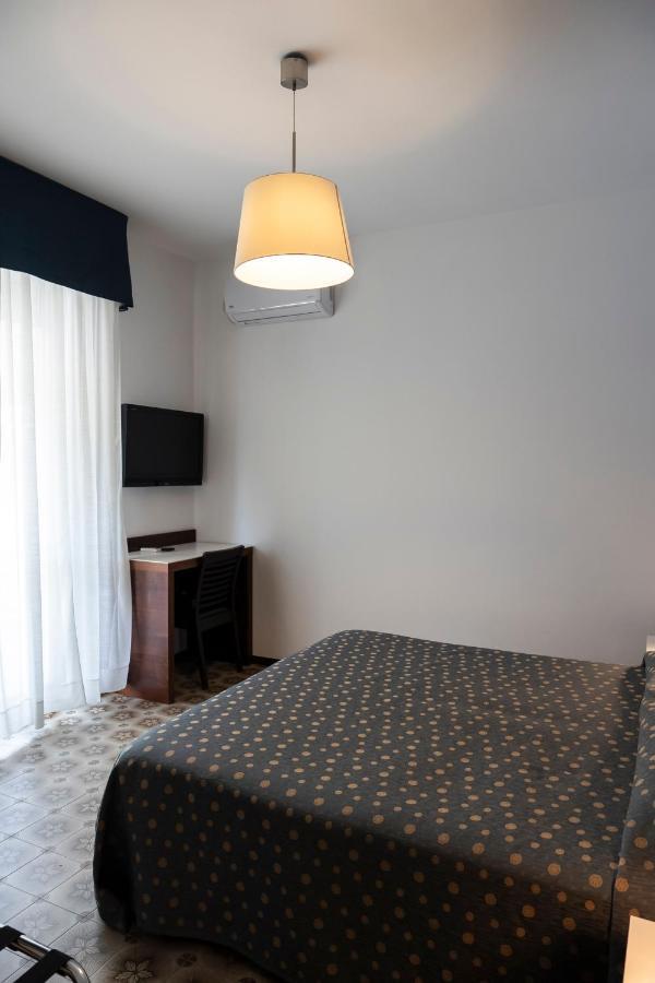 Hotel Mare Blu Francavilla Al Mare Exteriér fotografie